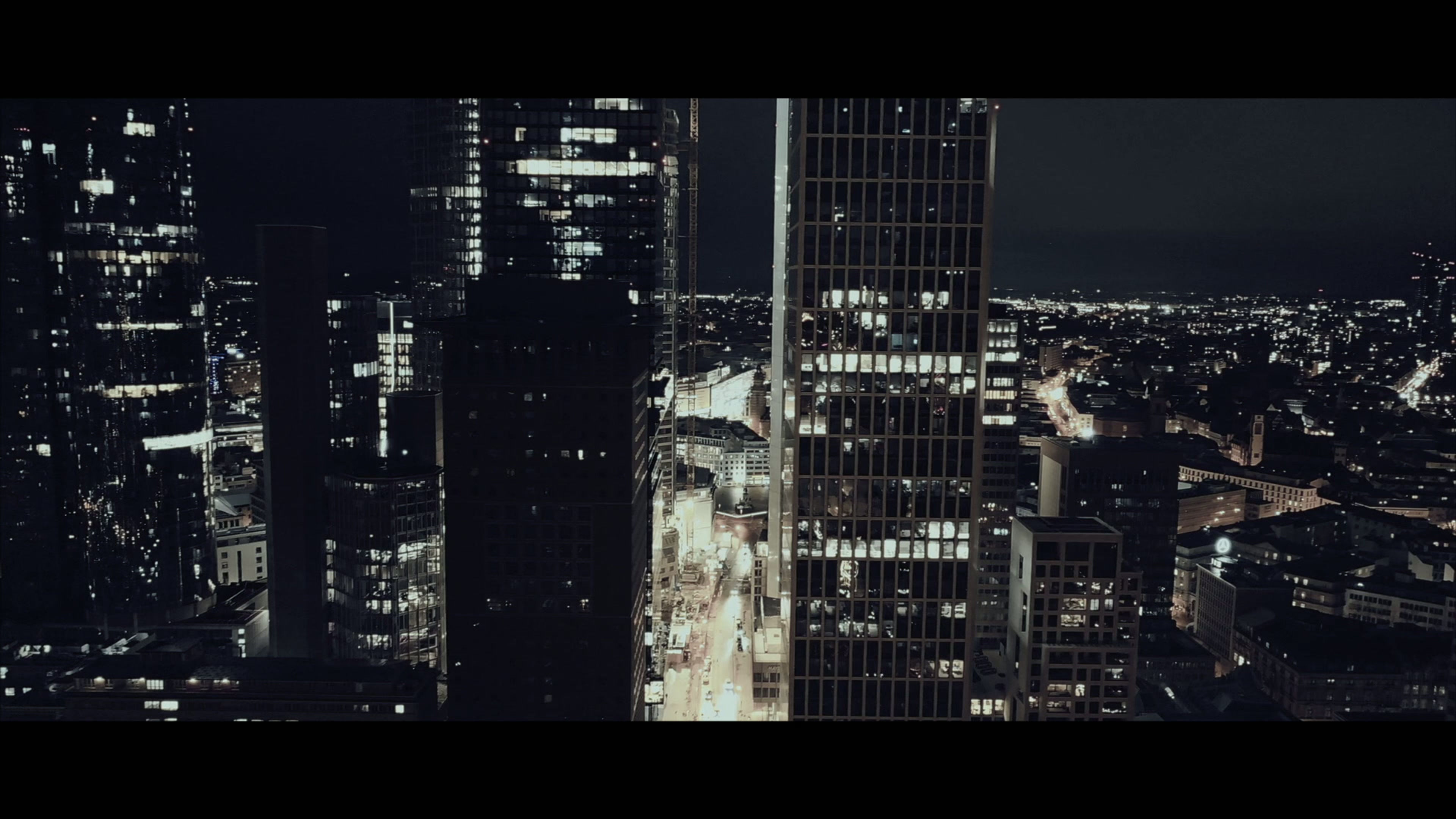 I AIN'T SCARED OF YOU (Official Music Video)